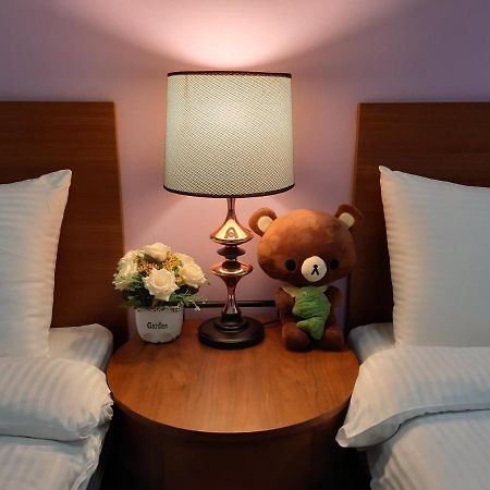 Gratitude Appartement Tainan Buitenkant foto